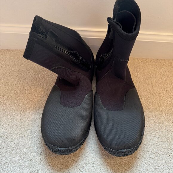 Men's NeoSport Low Top Wetsuit Boots - Size 12 - Picture 3 of 6
